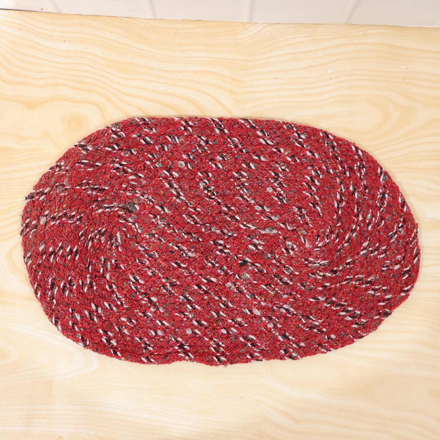 Stylish Oval Floor Mat – (1 Pc, 50x30 Cm)