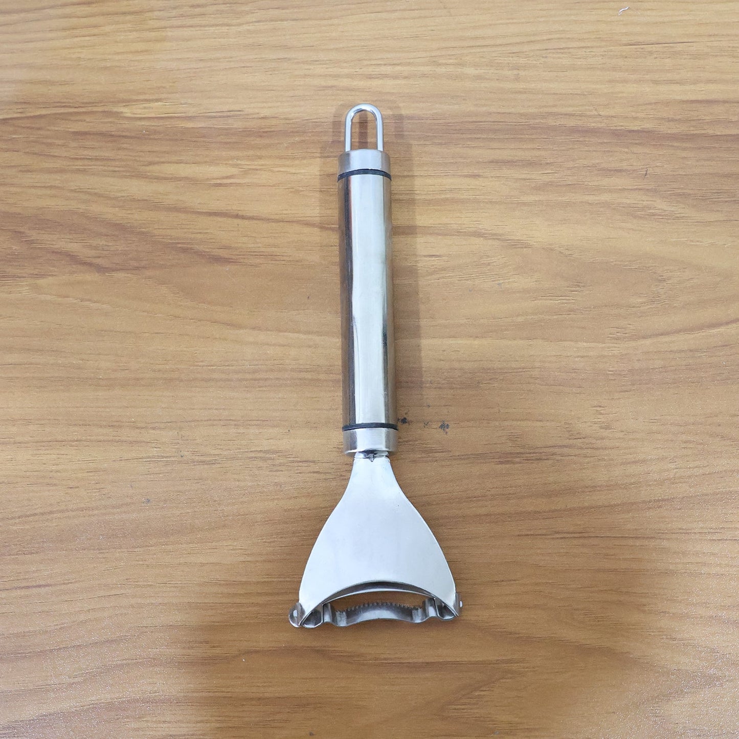 Vegetable skin remover