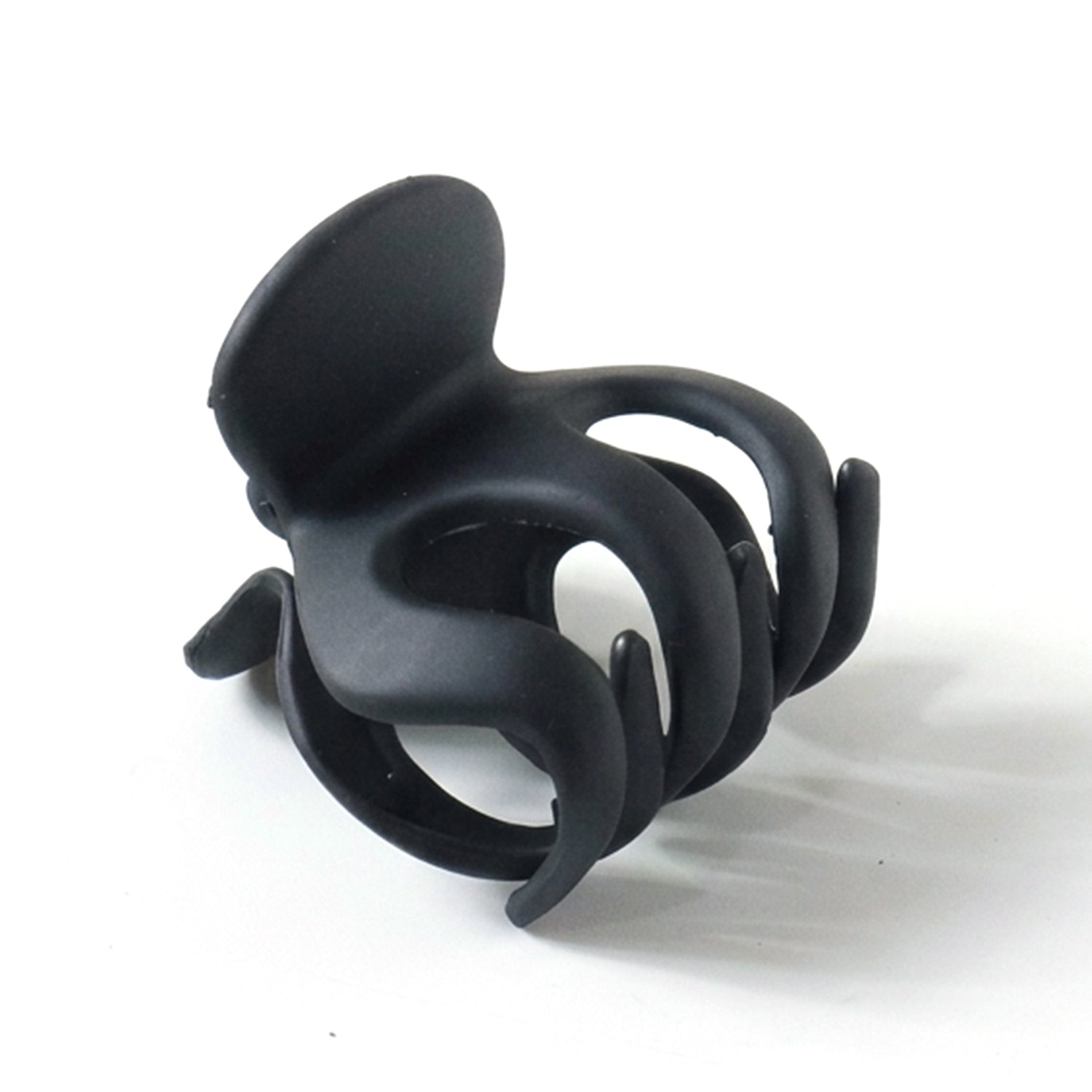 Black Hair Claw
