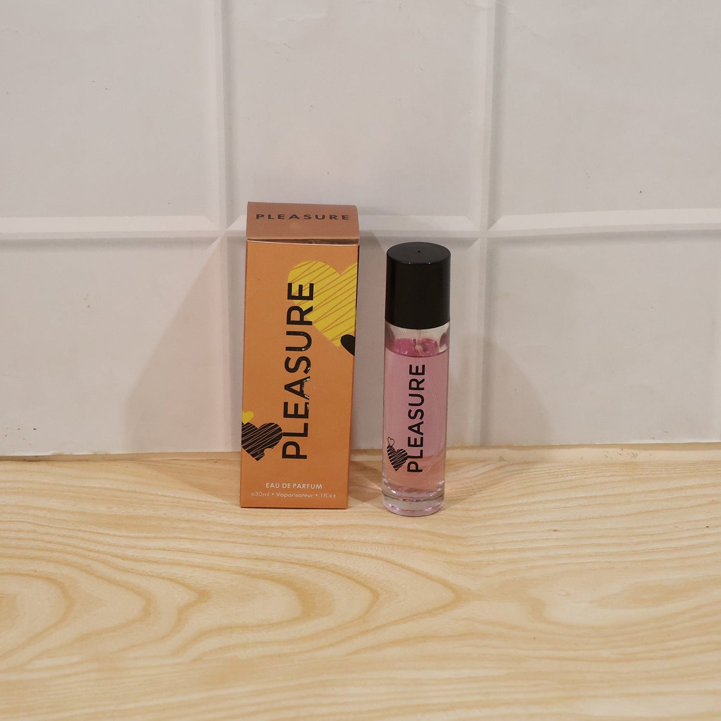 Pleasure Eau De Parfum Spray (1 Pc, 30 ML)