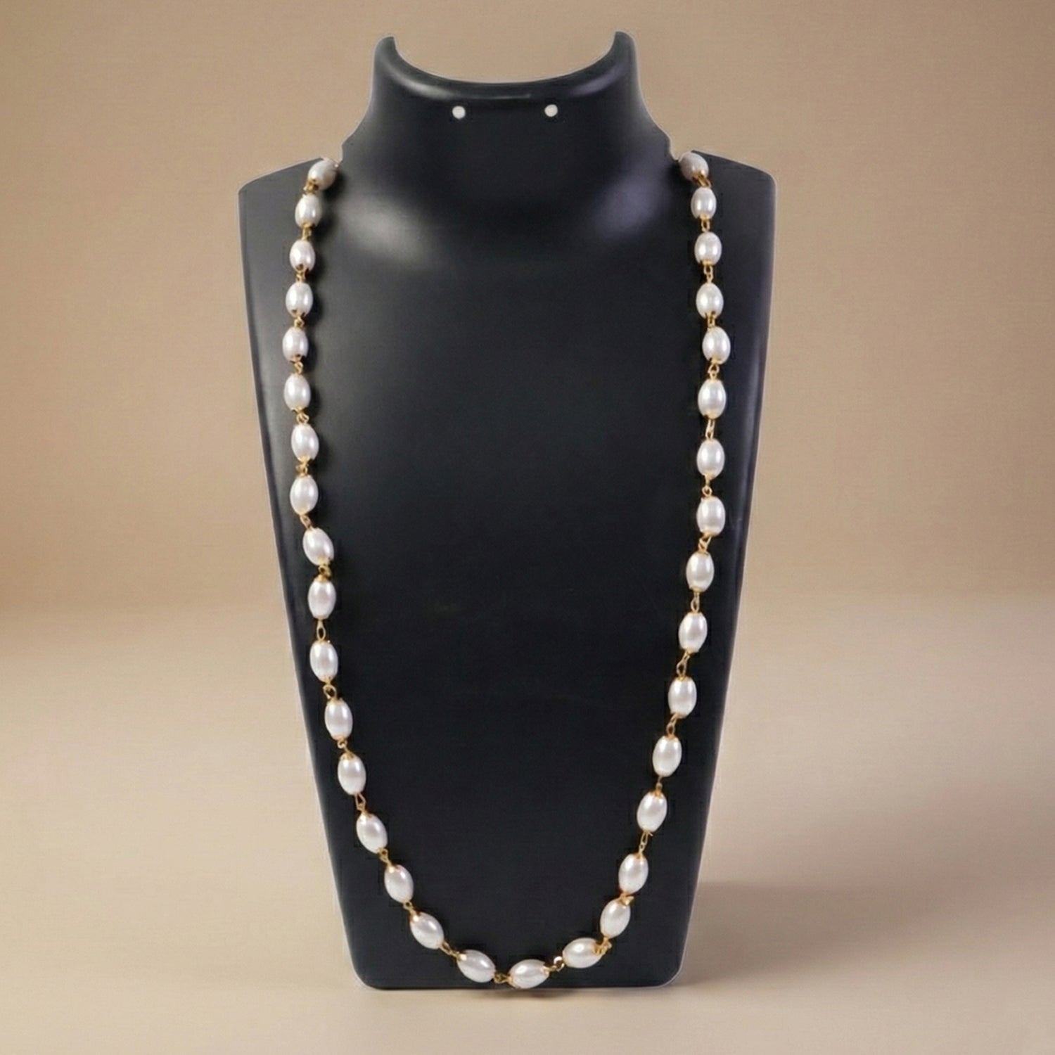 Party wear pearl necklace