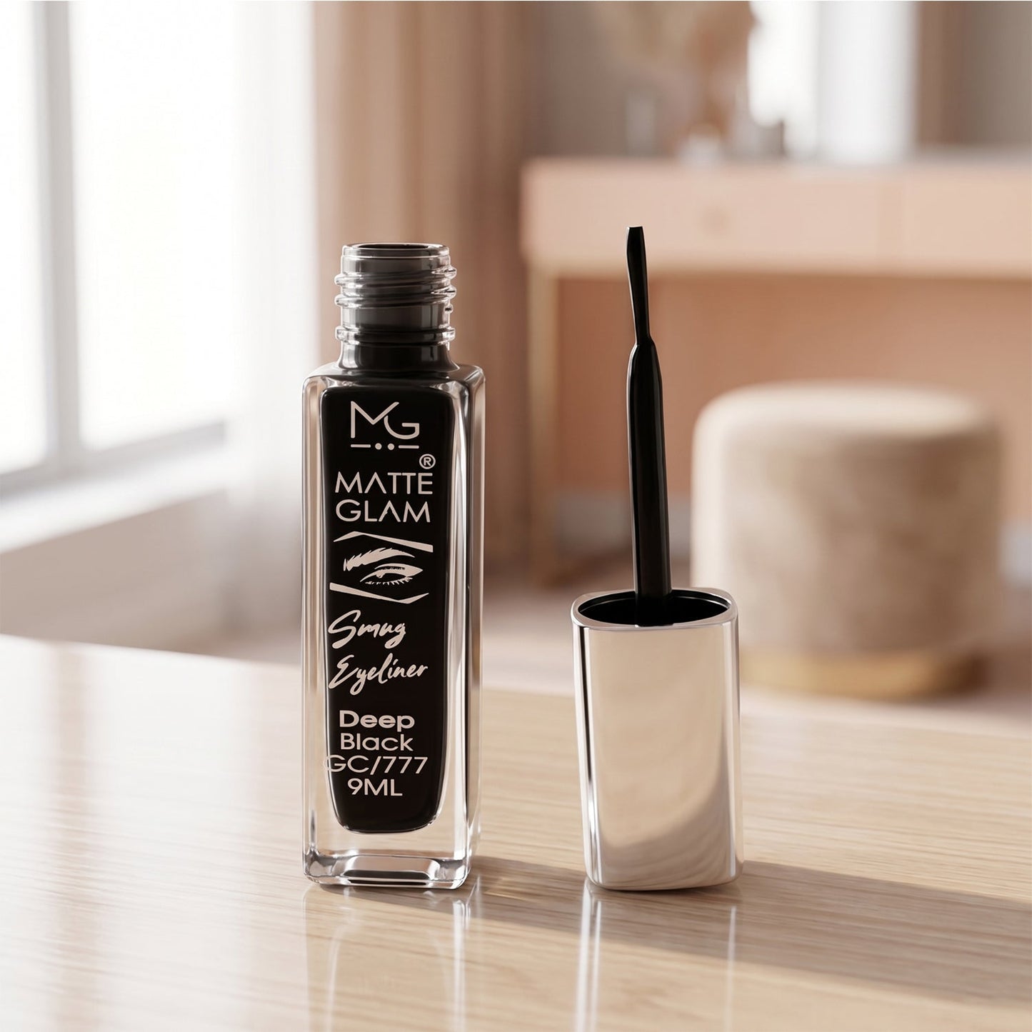 Matte Glam Smudge Proof Deep Black Eyeliner (1 Pc, 9 ML)