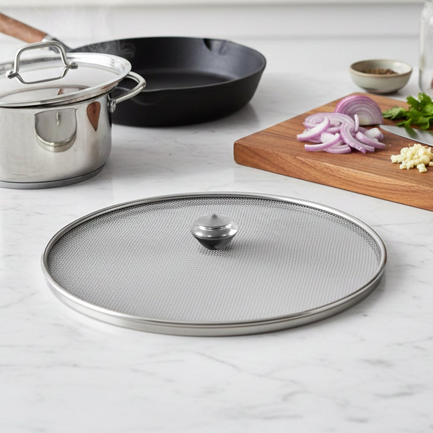 Kitchen stainless steel lid for fruits and snacks