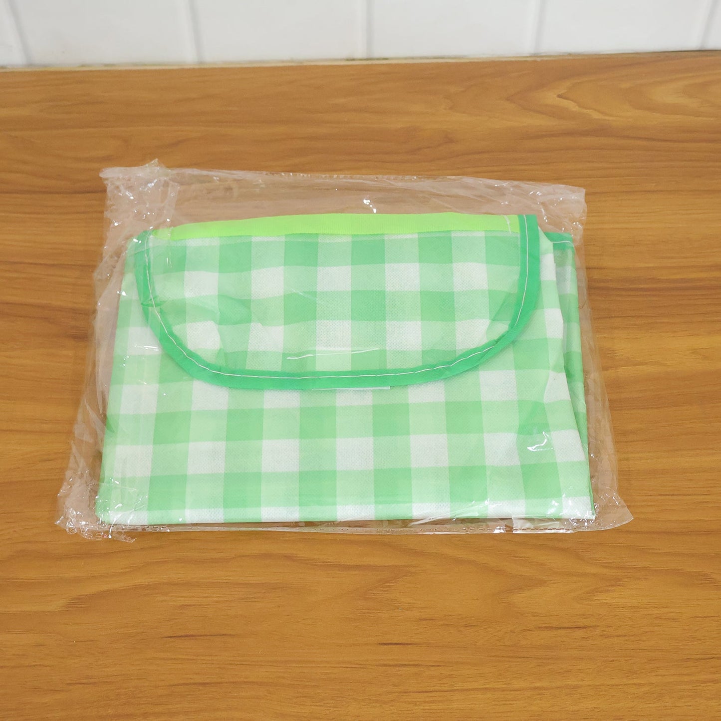 outdoor sitting picnic blanket