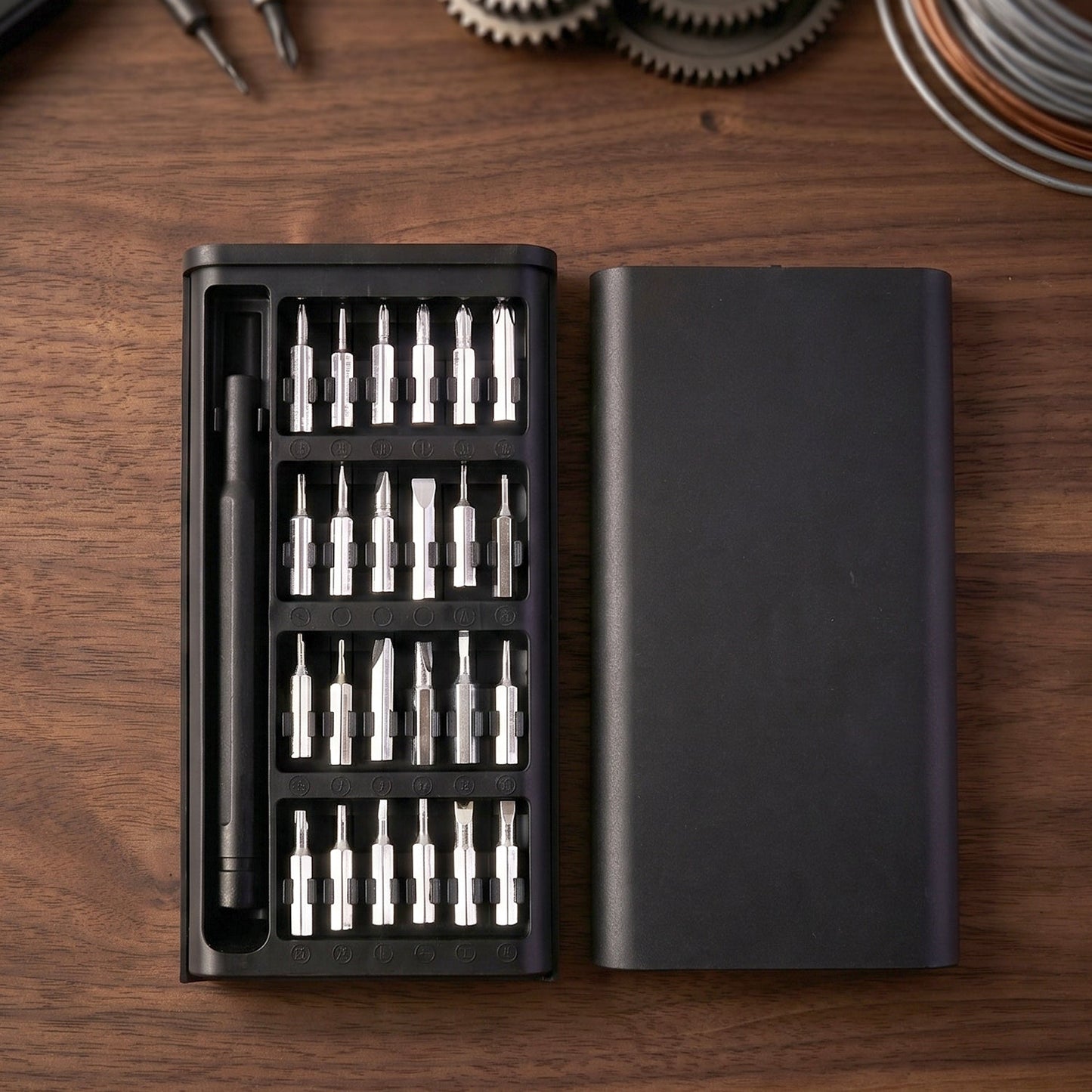 24 in 1 Precision Screwdriver Tool Kit - Medium Size (1 Set)