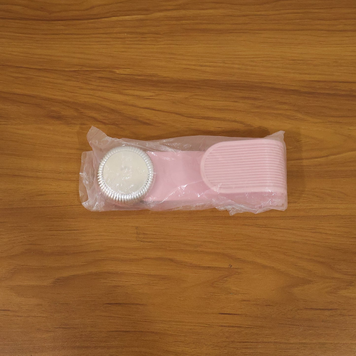 durable anti slip lid holder