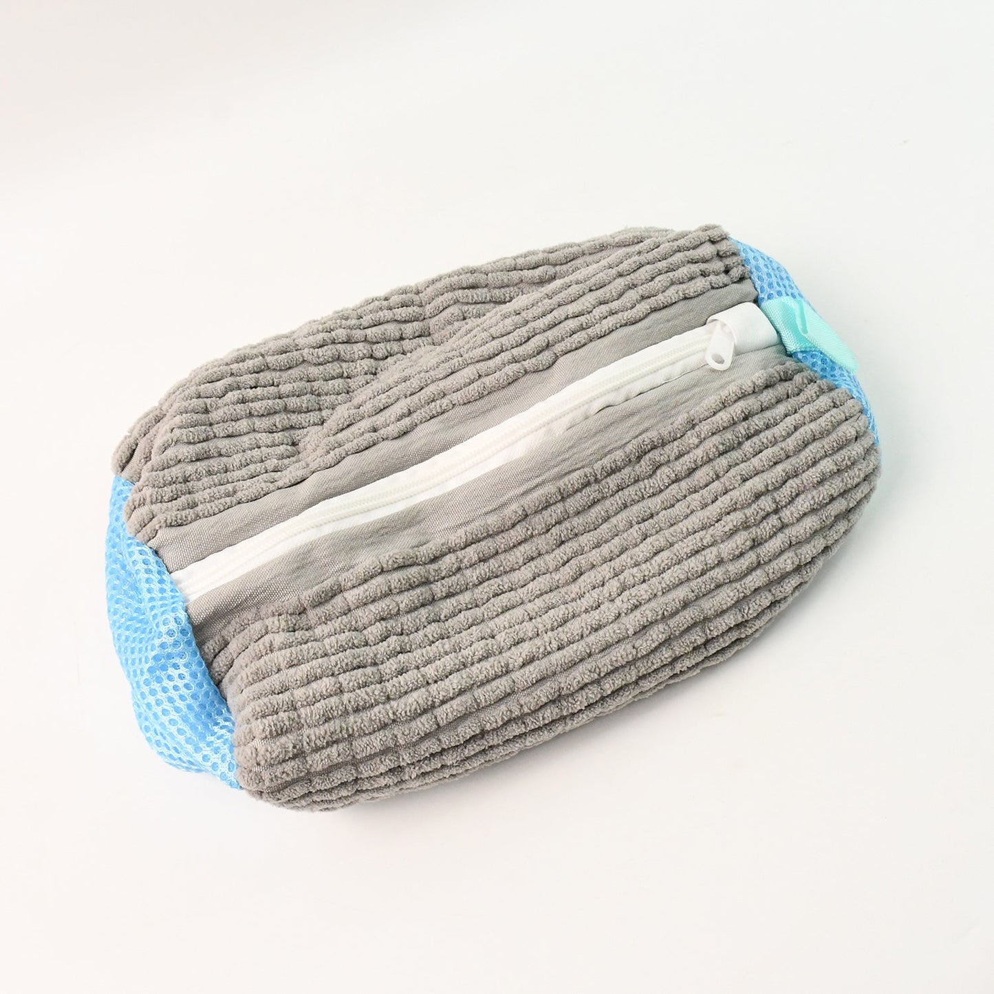 Heavy-Duty Reusable Shoe Washing Bag for Washing Machine (1 Pc) -01