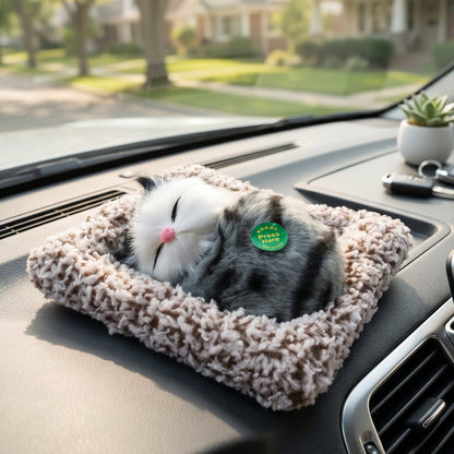 Decor Cat Open Eye Showpiece (1 Pc)